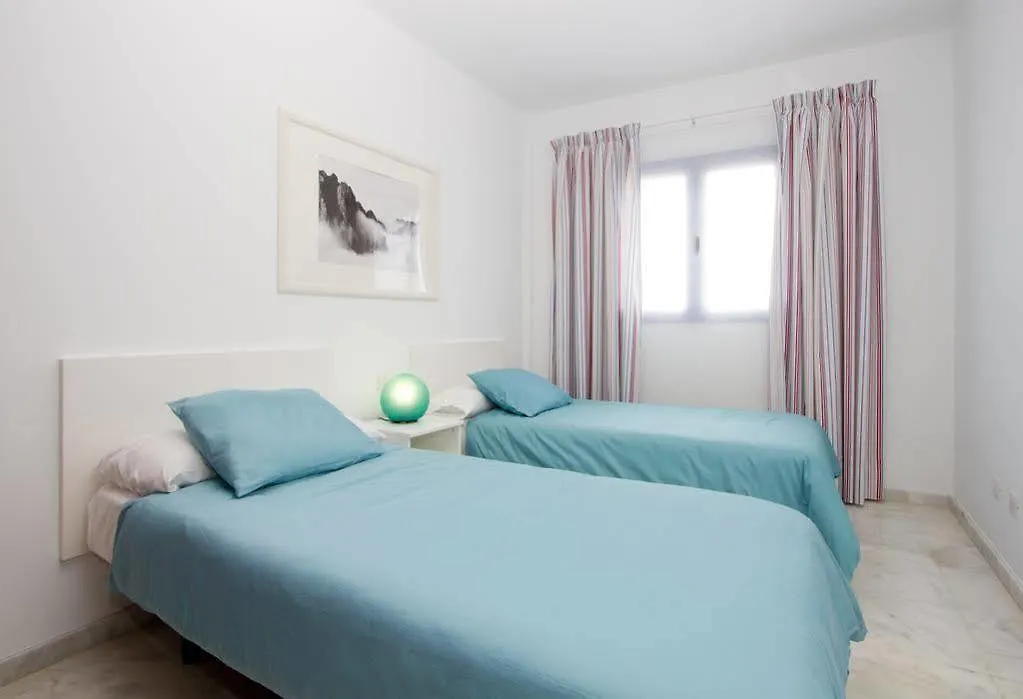 Harbour Lights Apartment Puerto del Carmen  0*, Puerto del Carmen (Lanzarote)