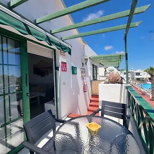 Apartment Casa Mar Y Volcan Vista Mar Piscina Playa 5 Min Wifi, Puerto del Carmen (Lanzarote)
